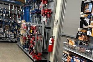 Novi's Rockler Woodworking & Hardware: Your Wood Shop! Step-by-Step Guides, Tools & Inspiration to Build Beautiful Wooden Decor on a Budget Novi's Rockler Woodworking & Hardware: Your Wood Shop! | Step-by-Step Guides, Tools & Inspiration to Build Beautiful Wooden Decor on a Budget