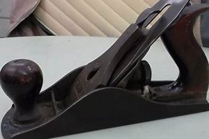 Antique Wood Planes: A Woodworking Identification Guide Step-by-Step Guides, Tools & Inspiration to Build Beautiful Wooden Decor on a Budget Antique Wood Planes: A Woodworking Identification Guide | Step-by-Step Guides, Tools & Inspiration to Build Beautiful Wooden Decor on a Budget