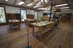 Learn Homestead Heritage Woodworking Classes: Skills & More Step-by-Step Guides, Tools & Inspiration to Build Beautiful Wooden Decor on a Budget Learn Homestead Heritage Woodworking Classes: Skills & More | Step-by-Step Guides, Tools & Inspiration to Build Beautiful Wooden Decor on a Budget