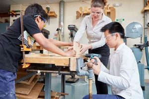 Take Advanced Woodworking Classes: Projects & Skills | Step-by-Step Guides, Tools & Inspiration to Build Beautiful Wooden Decor on a Budget