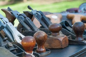 Easy Sell Used Woodworking Tools Guide [Updated] | Step-by-Step Guides, Tools & Inspiration to Build Beautiful Wooden Decor on a Budget