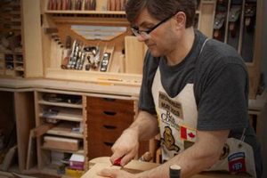 Learn Rob Cosman Woodworking Classes: Skills & Craft | Step-by-Step Guides, Tools & Inspiration to Build Beautiful Wooden Decor on a Budget