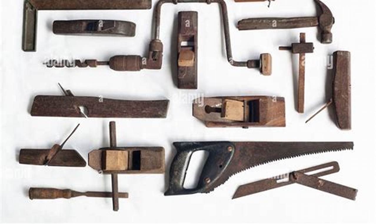 Traditional Old Fashioned Woodworking Tools: A Guide | Step-by-Step Guides, Tools & Inspiration to Build Beautiful Wooden Decor on a Budget